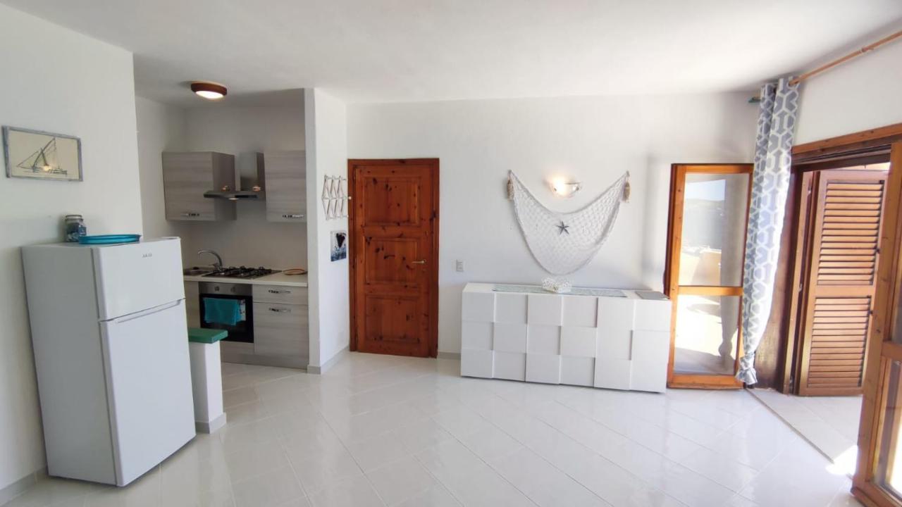Appartamento Oltremare Vista Mare La Maddalena  Eksteriør bilde